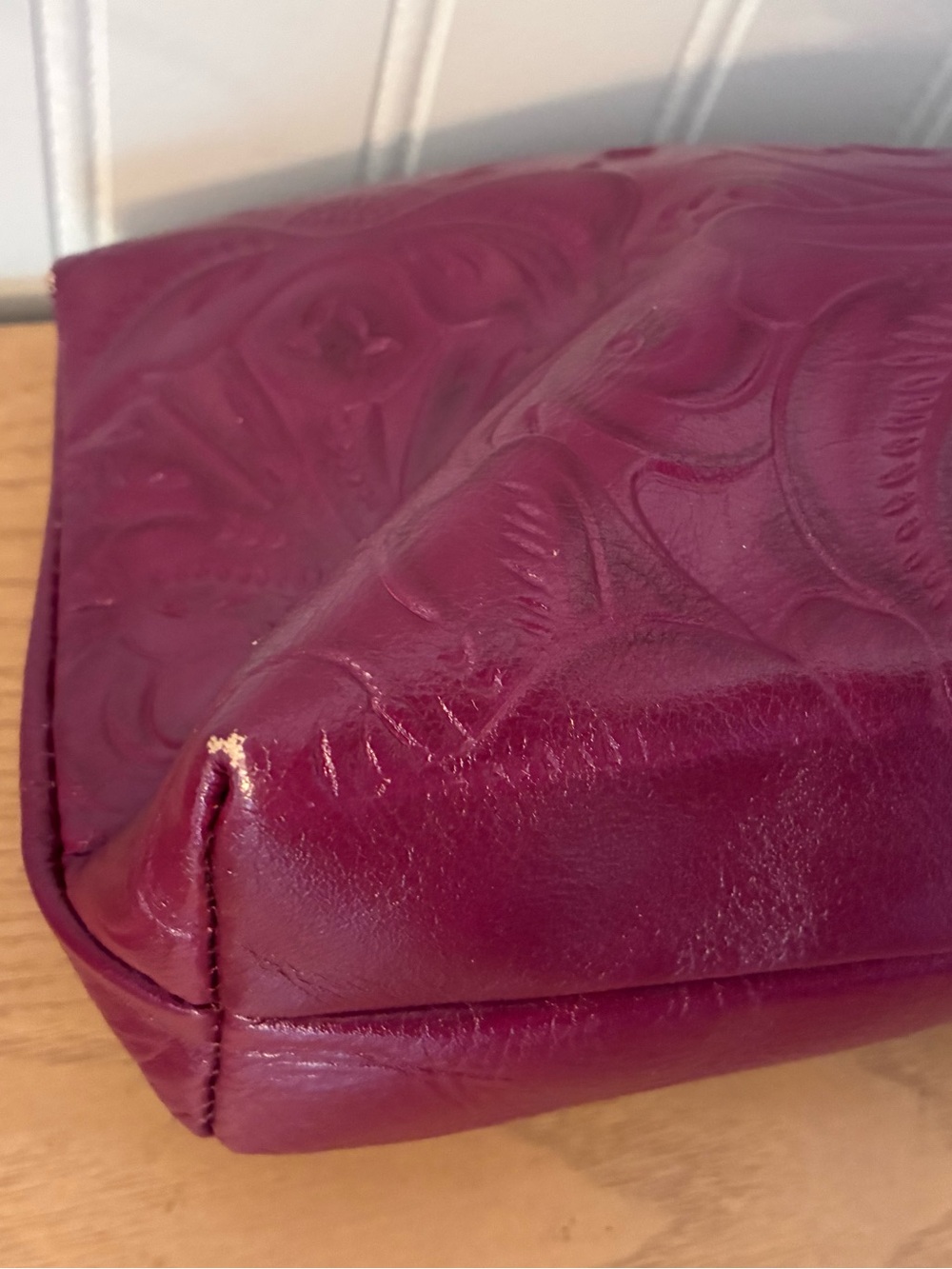 Patricia Nash Valerie fold-over wristlet in cranberry tooled leather - Picture 8 of 10